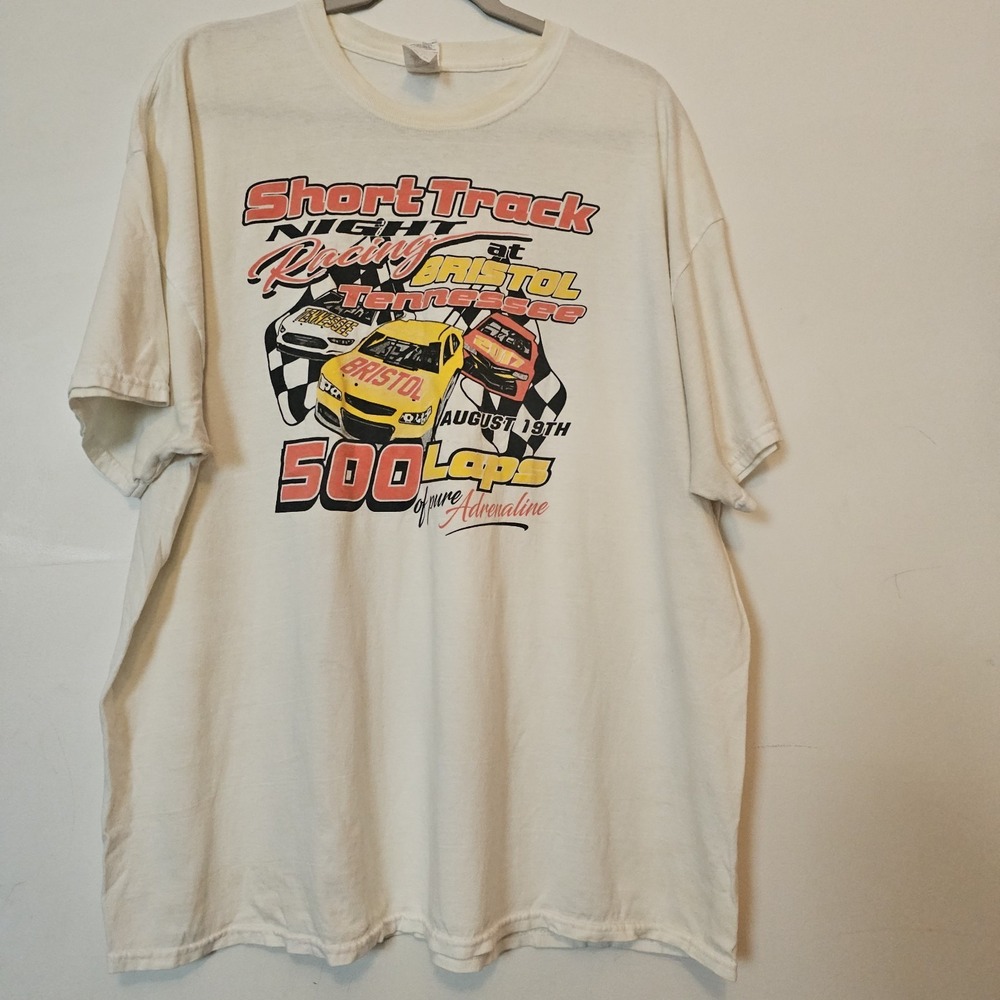 White 2017 "Short Track Racing" Graphic Tee XXL Bristol Tennessee‎ Tshirt